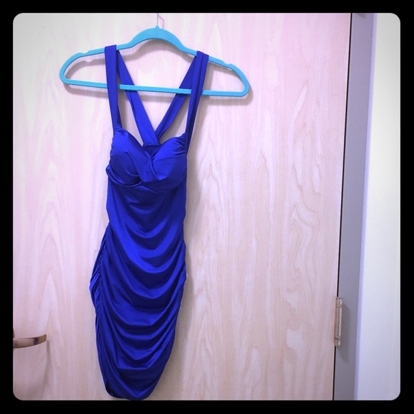 Evening dress - Picture 1 of 3